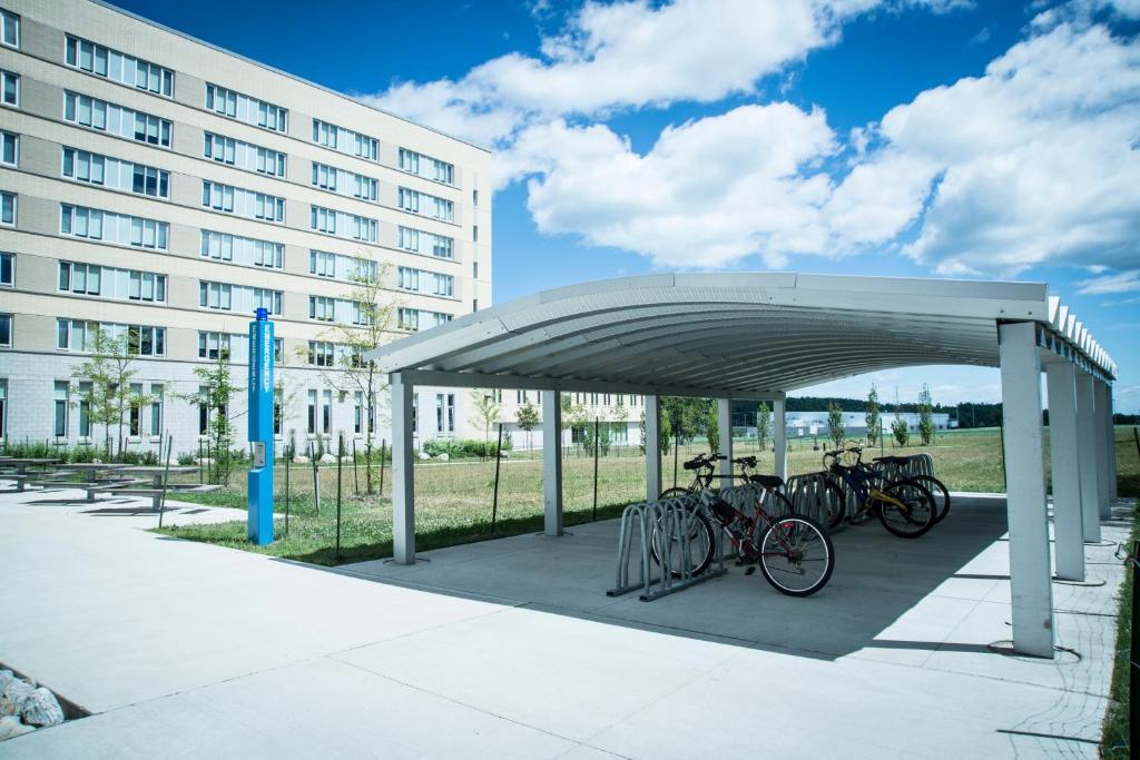 Lakehead University Residence And Conference Centre Orillia Buitenkant foto